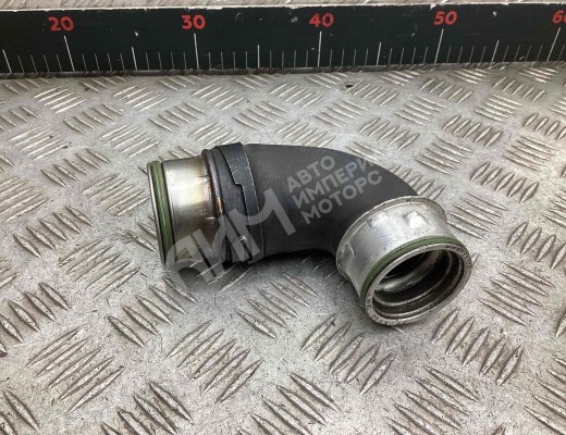 Патрубок интеркулера Volkswagen Touran I (1T) 2003-2006  Volkswagen Touran Touran I (1T) 2003-2006