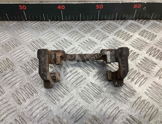 Скоба суппорта заднего Ford Focus I 1998-2001  Ford Focus Focus I 1998-2001