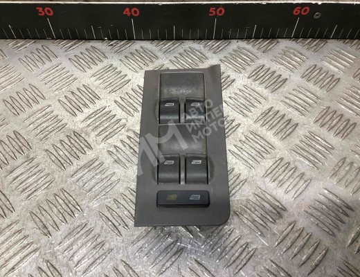 Блок управления стеклоподъемниками Audi A6 C5 (4B) 1997-2001  Audi A6 A6 C5 (4B) 1997-2001