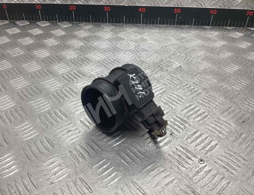 Расходомер воздуха Opel Vectra C 2002-2005  Opel Vectra Vectra C 2002-2005