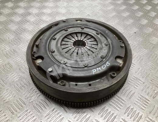 Комплект сцепления Mercedes МВ100 (W631) 1981-1996  Mercedes 100 МВ100 (W631) 1981-1996