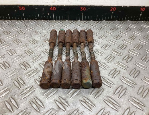 Болт двигателя Volvo FL II 2006-н.в.  Volvo FL FL II 2006-н.в.