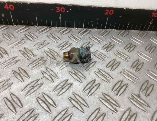 Датчик давления масла Volvo FL II 2006-н.в.  Volvo FL FL II 2006-н.в.