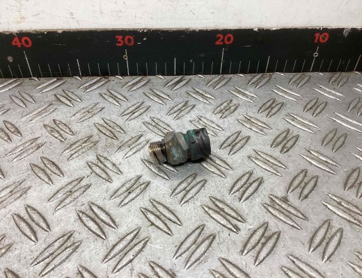 Датчик давления масла Volvo FL II 2006-н.в.  Volvo FL FL II 2006-н.в.