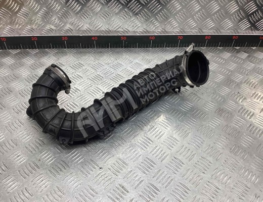 Патрубок воздушного фильтра Volkswagen Amarok I (2H) 2010-2016  Volkswagen Amarok Amarok I (2H) 2010-2016