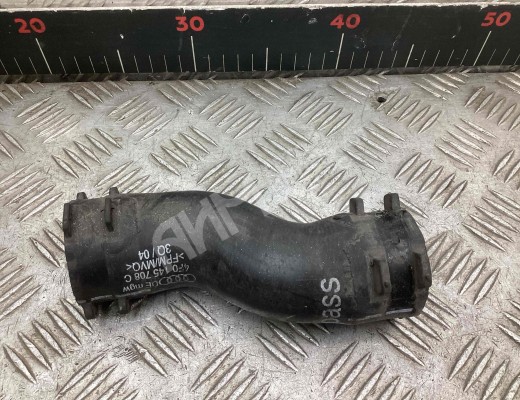 Патрубок интеркулера Audi A6 C6 (4F) 2004-2008  Audi A6 A6 C6 (4F) 2004-2008