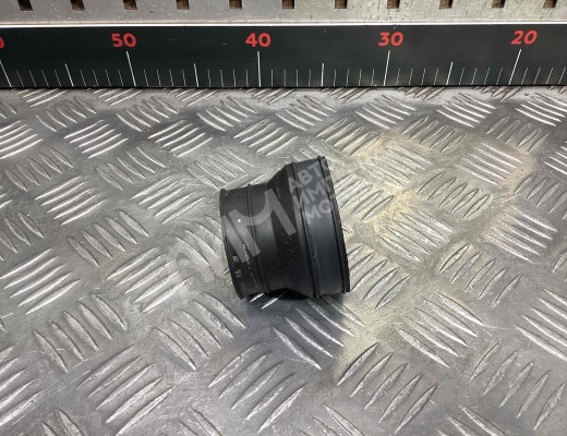 Патрубок турбины Volkswagen Polo IV (9N) 2001-2005  Volkswagen Polo Polo IV (9N) 2001-2005