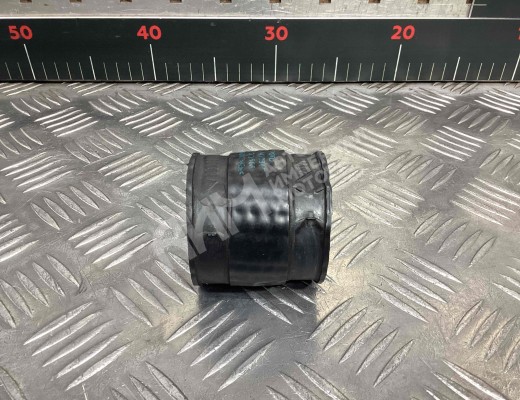 Патрубок турбины Audi A6 C5 (4B) 1997-2001  Audi A6 A6 C5 (4B) 1997-2001