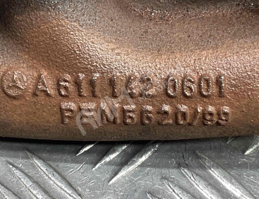 Коллектор выпускной Mercedes Vito I (W638) 1996-2003  Mercedes Vito Vito I (W638) 1996-2003