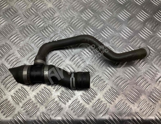 Патрубок (трубопровод, шланг) Opel Vectra C 2002-2005  Opel Vectra Vectra C 2002-2005