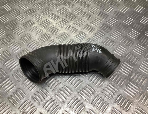 Патрубок воздушного фильтра Seat Alhambra I (7M) 2000-2010 рестайлинг  Seat Alhambra Alhambra I (7M) 2000-2010 рестайлинг