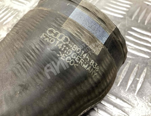 Патрубок интеркулера Audi A6 C5 (4B) 1997-2001  Audi A6 A6 C5 (4B) 1997-2001