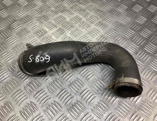 Патрубок интеркулера  Peugeot 607 2004-2009 рестайлинг