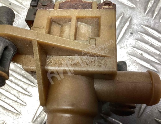 Кран отопителя (печки) Mercedes Vito I (W638) 1996-2003  Mercedes Vito Vito I (W638) 1996-2003