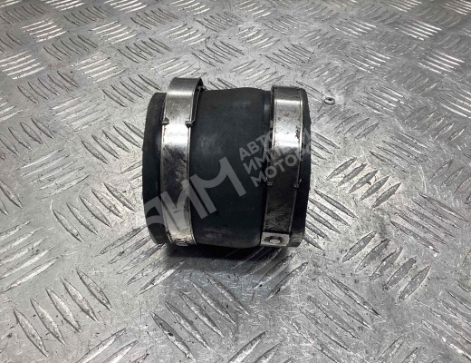 Патрубок интеркулера Volkswagen Amarok I (2H) 2010-2016  Volkswagen Amarok Amarok I (2H) 2010-2016