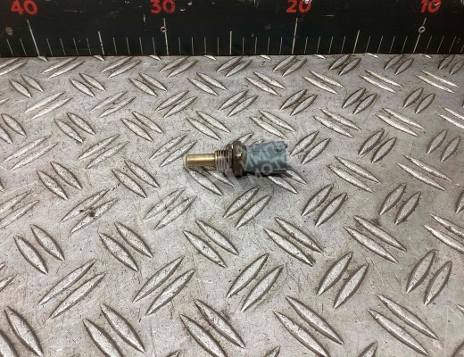 Датчик температуры охлаждающей жидкости Renault Midlum I 2000-2006  Renault Midlum Midlum I 2000-2006