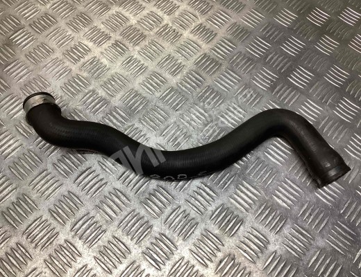 Патрубок радиатора Mercedes C (W203) 2000-2004  Mercedes C C (W203) 2000-2004