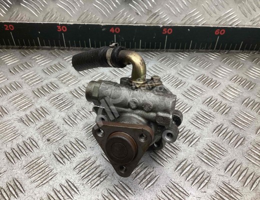 Насос гидроусилителя руля Volkswagen Passat B5 (3B) 1996-2000  Volkswagen Passat Passat B5 (3B) 1996-2000