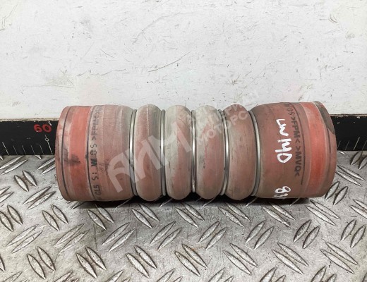 Патрубок интеркулера Renault Premium I 1996-2006  Renault Premium Premium I 1996-2006