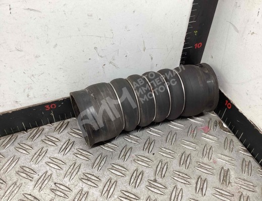 Патрубок интеркулера Renault Kerax 1997-2013  Renault Kerax Kerax 1997-2013