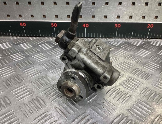 Насос гидроусилителя руля Volkswagen Polo III (6N/6K) 1994-2002  Volkswagen Polo Polo III (6N/6K) 1994-2002