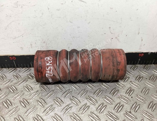 Патрубок интеркулера Renault Kerax 1997-2013  Renault Kerax Kerax 1997-2013