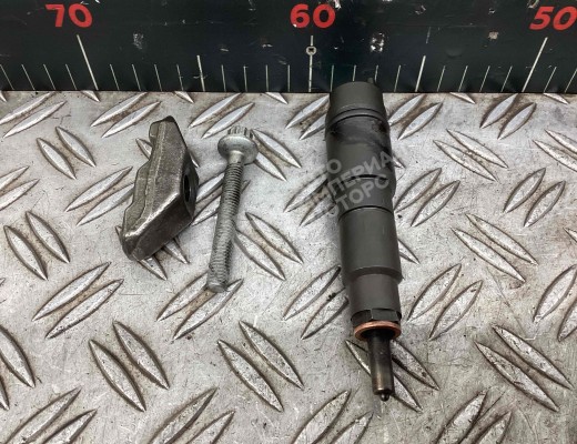 Форсунка Mercedes Vario (W670) 1996-2013  Mercedes Vario Vario (W670) 1996-2013