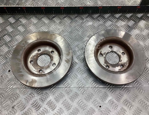 Диск тормозной задний Ford C-Max I (C214) 2003-2007  Ford C-Max C-Max I (C214) 2003-2007