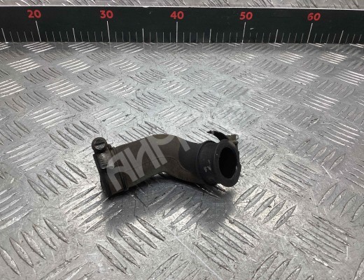 Патрубок турбины Mercedes Vario (W670) 1996-2013  Mercedes Vario Vario (W670) 1996-2013