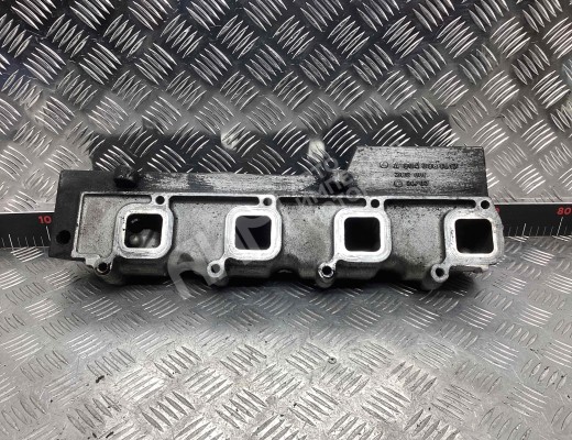 Коллектор впускной Mercedes Vario (W670) 1996-2013  Mercedes Vario Vario (W670) 1996-2013