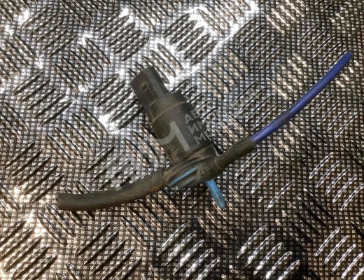 Насос (моторчик) омывателя стекла Mercedes E (W210) 1995-1999  Mercedes E E (W210) 1995-1999