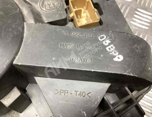 Моторчик печки Audi A4 B5 (8D) 1994-1999  Audi A4 A4 B5 (8D) 1994-1999