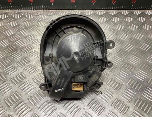 Моторчик печки Audi A4 B5 (8D) 1994-1999  Audi A4 A4 B5 (8D) 1994-1999