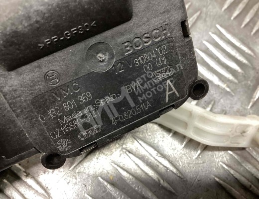 Моторчик заслонки печки Audi A6 C6 (4F) 2004-2008  Audi A6 A6 C6 (4F) 2004-2008