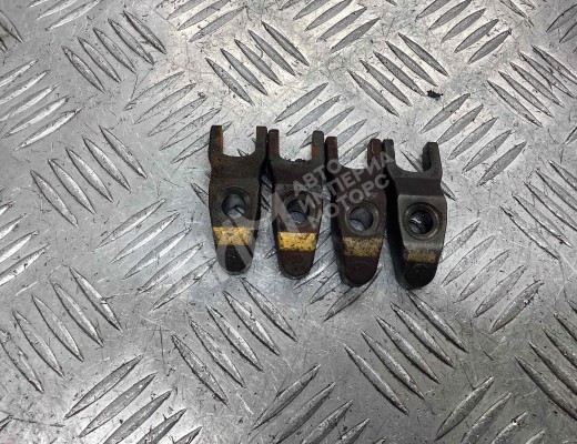 Скоба (кронштейн) крепления форсунки Kia Sportage IV (QL) 2016-2018  Kia Sportage Sportage IV (QL) 2016-2018