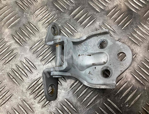 Петля двери передней левой  Hyundai Terracan (HP) 2001-2007