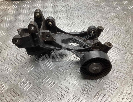 Кронштейн генератора Citroen C5 I 2001-2004  Citroen C5 C5 I 2001-2004