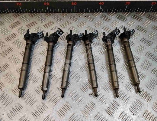 Форсунка Audi A6 C6 (4F) 2004-2008  Audi A6 A6 C6 (4F) 2004-2008