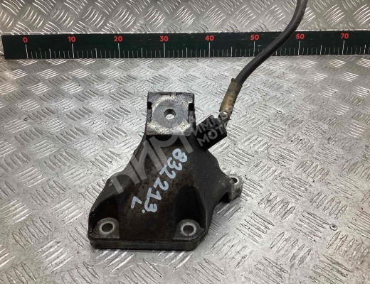 Кронштейн двигателя Audi A6 C6 (4F) 2004-2008  Audi A6 A6 C6 (4F) 2004-2008