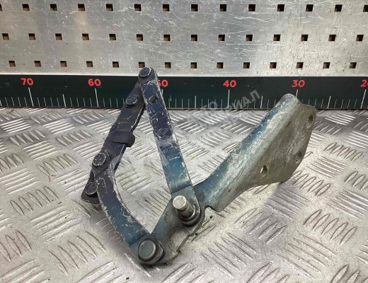 Петля капота левая Renault Laguna I (X56) 1993-2001  Renault Laguna Laguna I (X56) 1993-2001