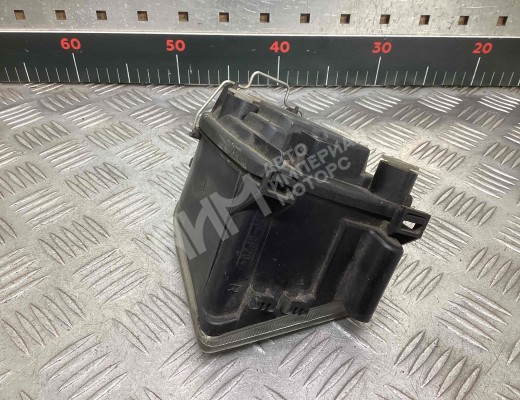 Фара противотуманная правая Volkswagen Sharan I (7M) 1995-2000  Volkswagen Sharan Sharan I (7M) 1995-2000