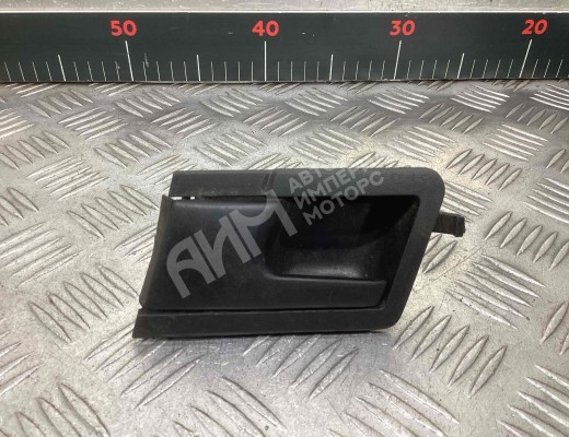 Ручка внутренняя передняя левая Volkswagen Transporter T4 (7D) 1990-1997  Volkswagen Transporter Transporter T4 (7D) 1990-1997