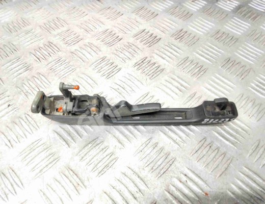 Ручка наружная задняя правая Audi 100 C3 1982-1991  Audi 100 100 C3 1982-1991