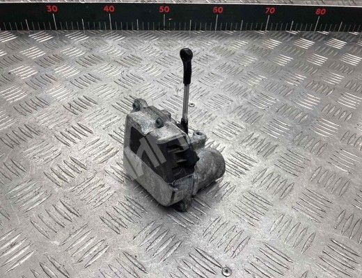 Сервопривод заслонок впускного коллектора Audi A6 C6 (4F) 2004-2008  Audi A6 A6 C6 (4F) 2004-2008