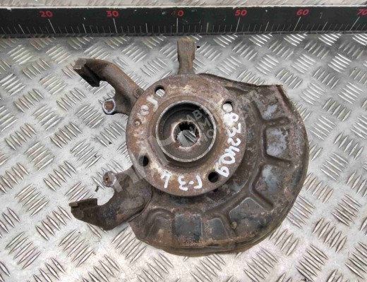 Ступица передняя левая Volkswagen Golf II 1983-1992  Volkswagen Golf Golf II 1983-1992