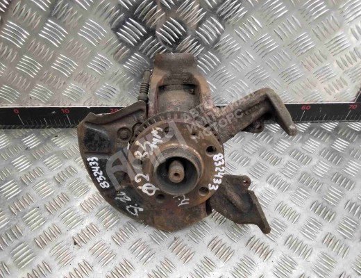 Ступица передняя правая Audi A3 I (8L) 1996-2000  Audi A3 A3 I (8L) 1996-2000