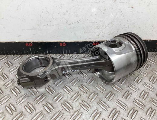 Поршень Renault Midlum I 2000-2006  Renault Midlum Midlum I 2000-2006