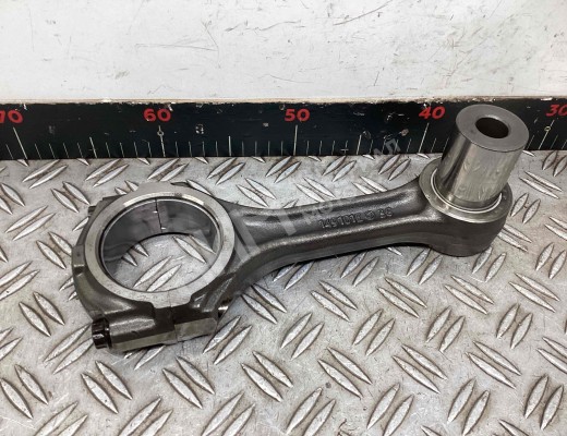 Шатун Renault Midlum I 2000-2006  Renault Midlum Midlum I 2000-2006