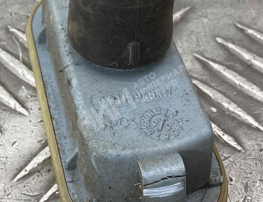 Повторитель передний правый Volkswagen Bora (1J) 1998-2005  Volkswagen Bora Bora (1J) 1998-2005