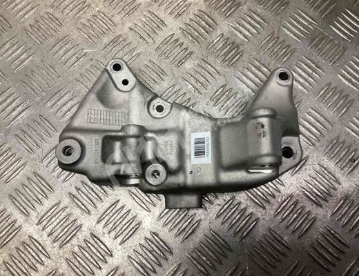 Кронштейн генератора Geely Tugella (HPBA4) 2022-2024 рестайлинг  Geely Tugella Tugella (HPBA4) 2022-2024 рестайлинг